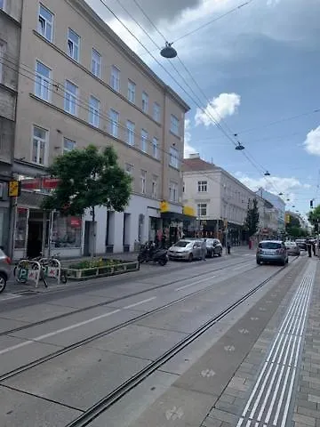 Apartment Charmante Altbauwohnung 72Qm Vienna