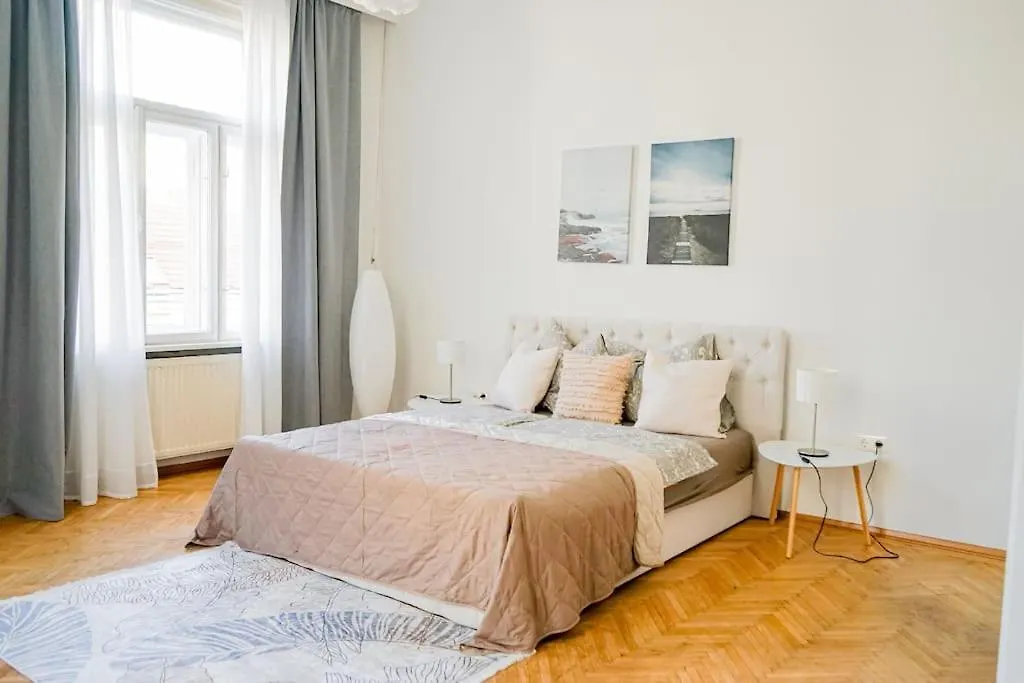 Apartment Charmante Altbauwohnung 72Qm Vienna Austria